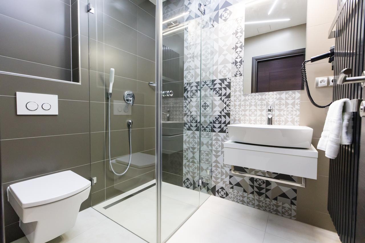 Modřice Hotel U Kostela מראה חיצוני תמונה